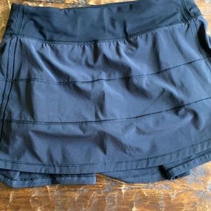 Lululemon Pace Rival tennis skirt 6 long